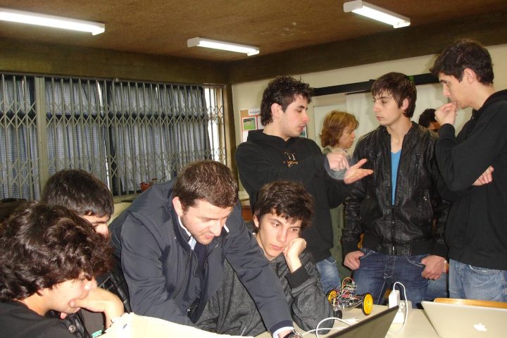 ISUS promoted a Robotic Demonstration at UFP for “Escola Secundária da Maia”