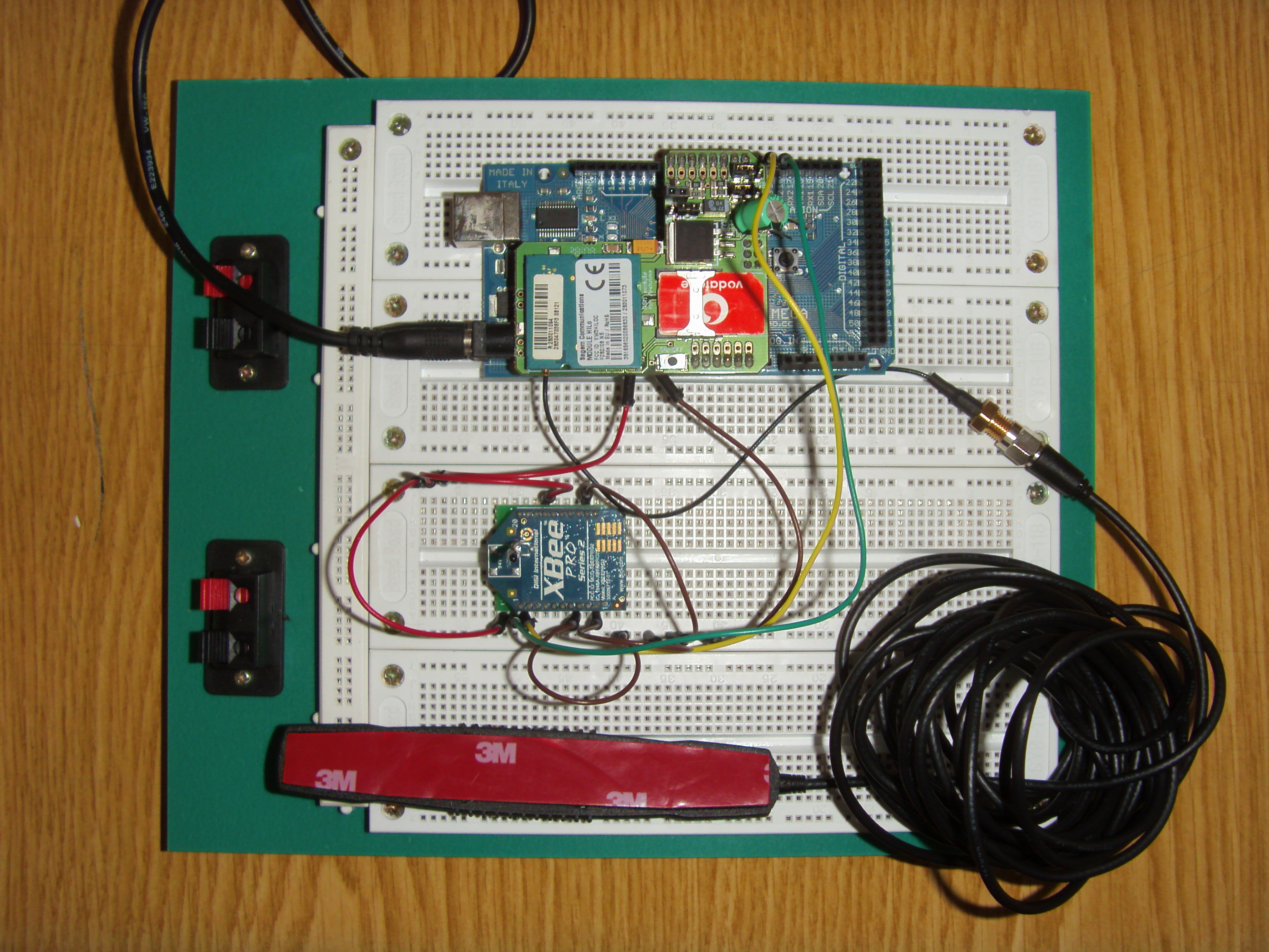 Gateway prototype with an Arduino Mega, a GPRS module and an XBee radio
